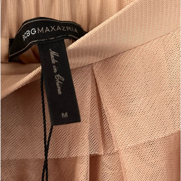 NWT. BCBG Maxazria Size M Mauve Pink Tiered Mini Skirt. New with Tags - Picture 3 of 11